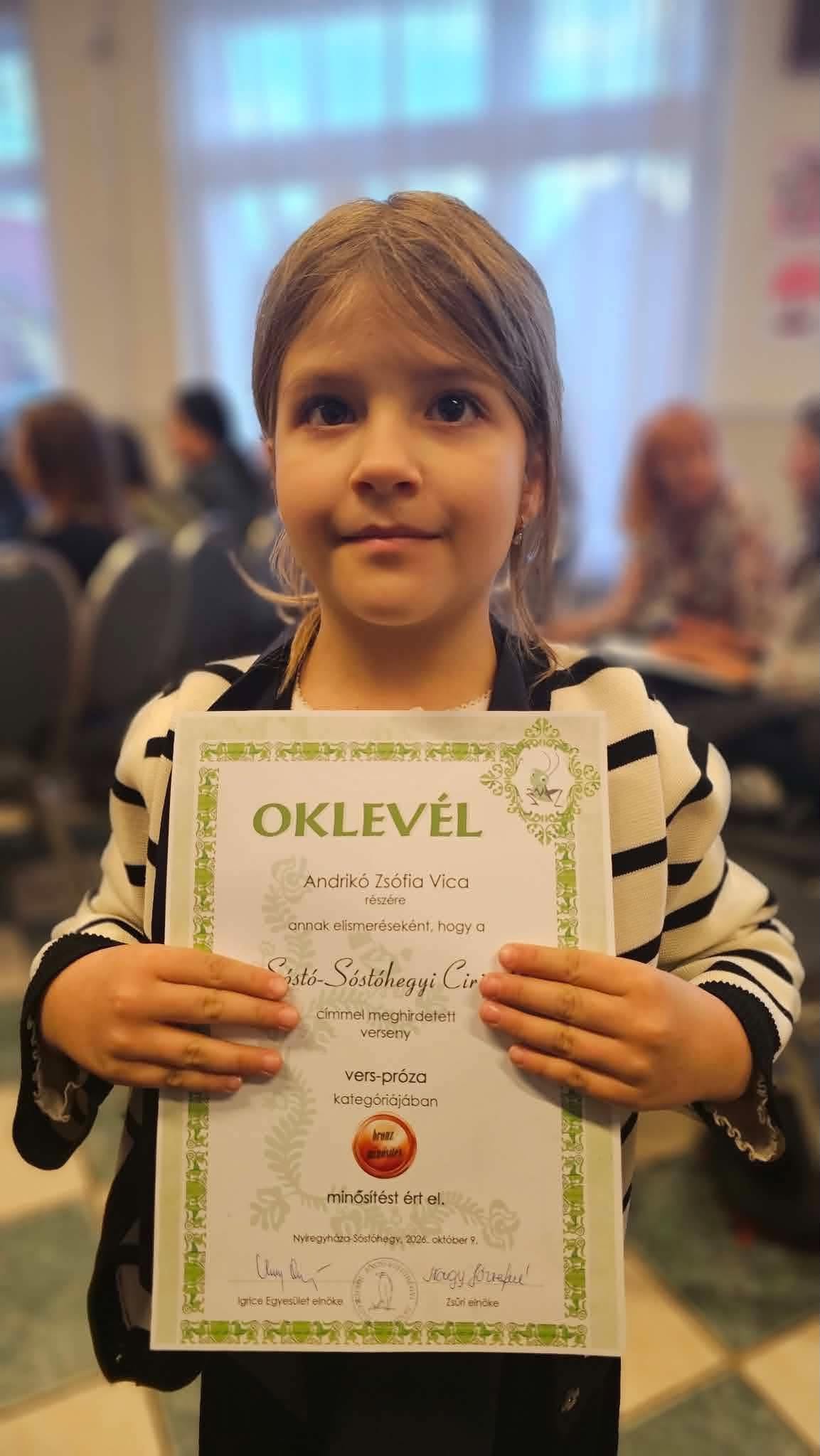 Andrikó Zsófia Vica 1.a osztályos tanuló a Ciripelő versenyen